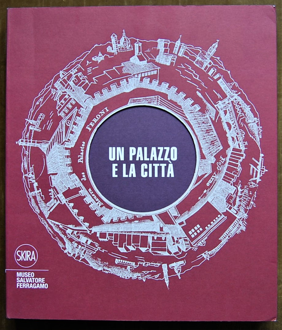Ricci Stefania Spinelli Riccardo UN PALAZZO E LA ... - Copertina