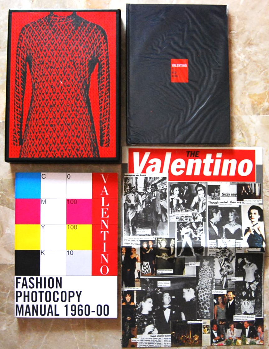  VALENTINO'S RED BOOK. - Copertina